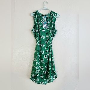Sz LG- Market & Spruce Jeanie Ruffle
